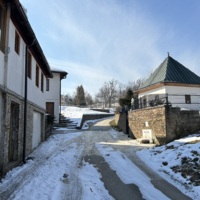 Turbe šejha Abdurahmana Sirije i šejha Abdullatifa i zgrada nakšibendijske tekije u Oglavku